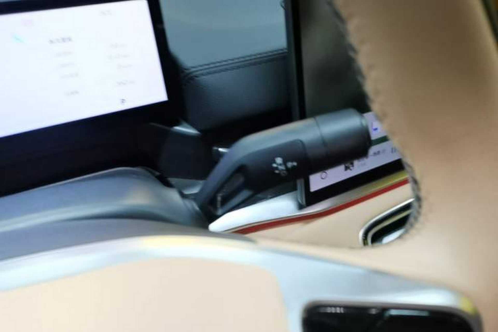Used Geely Galaxy A7 2025 Model EM-i 150km Starship Edition Gear Lever