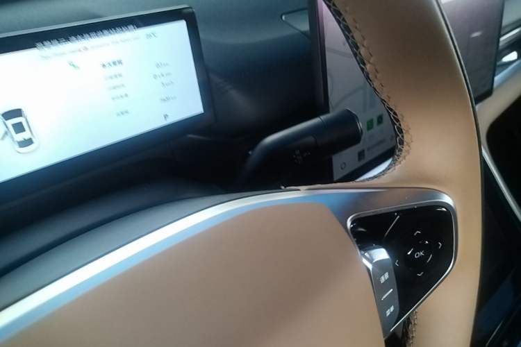 Used Geely Galaxy A7 2025 Model EM-i 150km Starship Edition Gear Lever