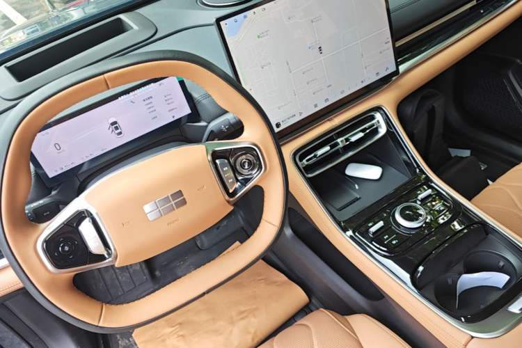 Used Geely Galaxy A7 2025 Model EM-i 150km Starship Edition Gear Lever