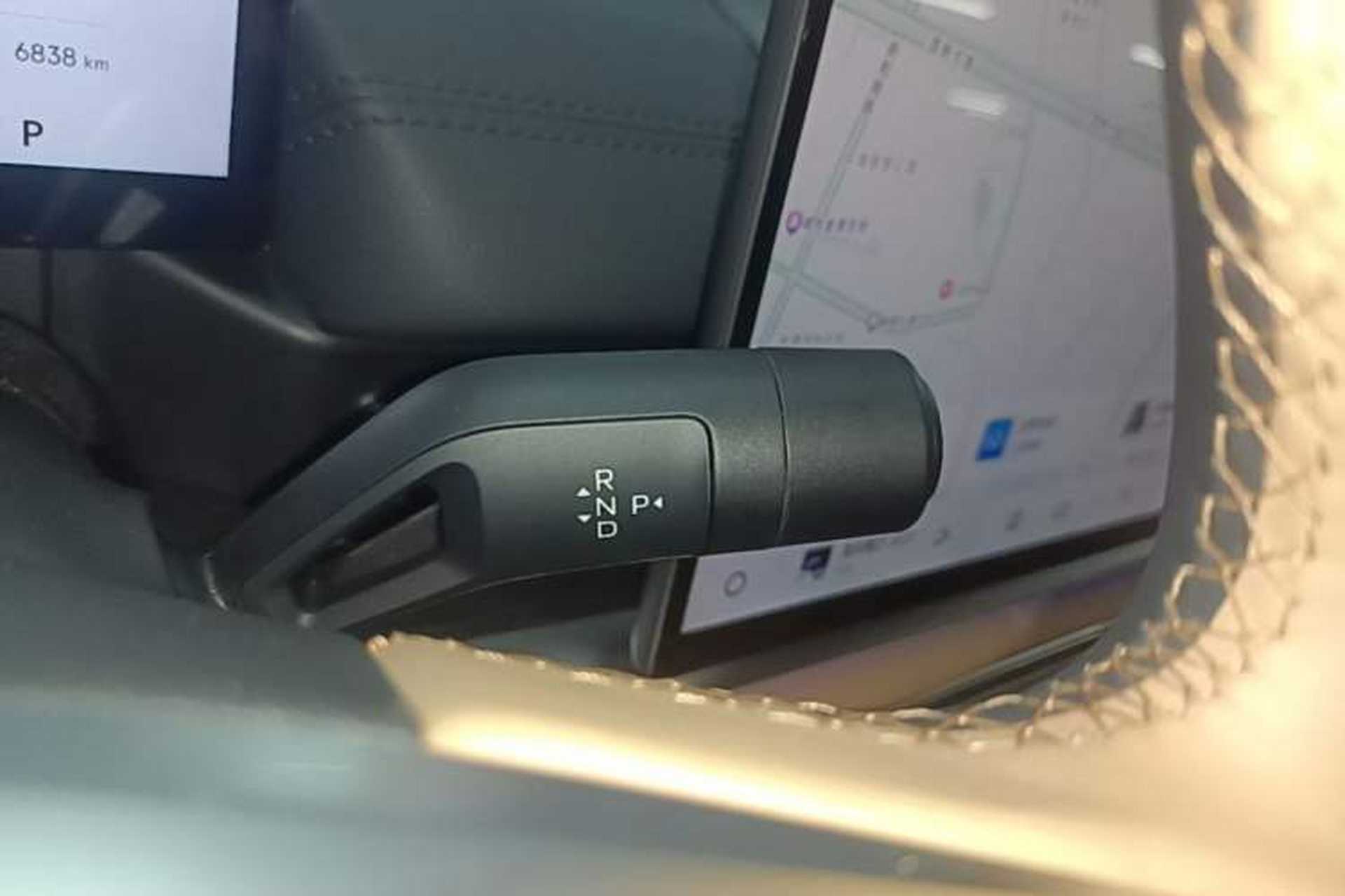 Used Geely Galaxy A7 2025 Model EM-i 150km Starship Edition Gear Lever