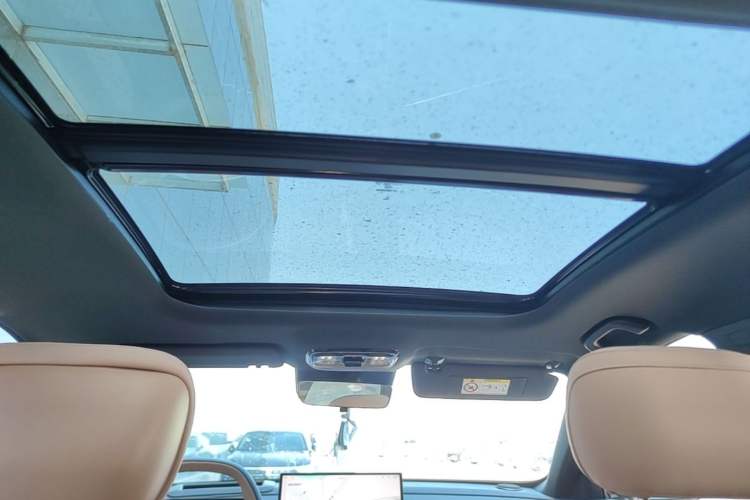 Used Geely Galaxy A7 2025 Model EM-i 150km Starship Edition Headliner