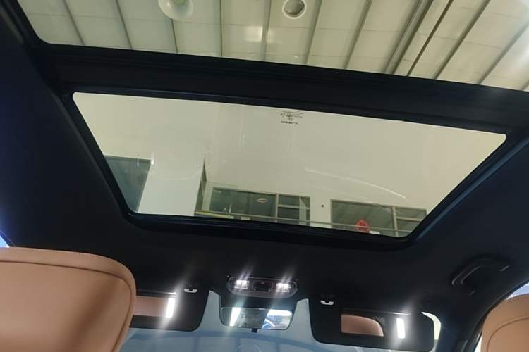 Used Geely Galaxy A7 2025 Model EM-i 150km Starship Edition Headliner