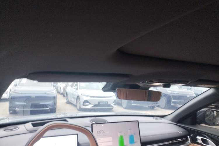 Used Geely Galaxy A7 2025 Model EM-i 150km Starship Edition Headliner