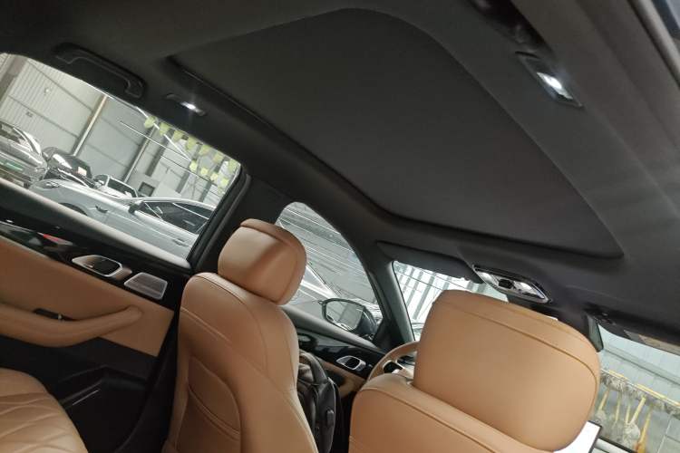 Used Geely Galaxy A7 2025 Model EM-i 150km Starship Edition Headliner
