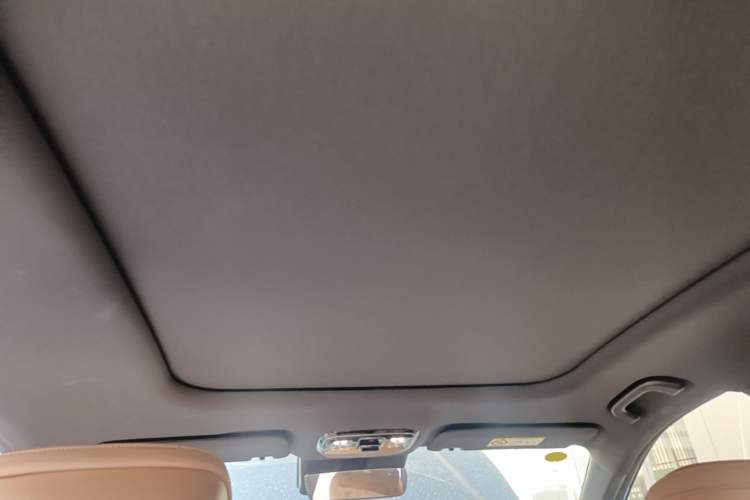 Used Geely Galaxy A7 2025 Model EM-i 150km Starship Edition Headliner