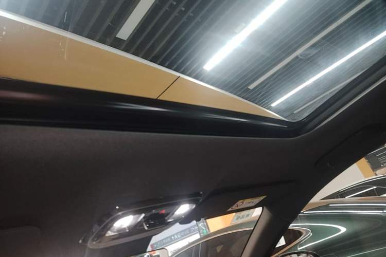 Used Geely Galaxy A7 2025 Model EM-i 150km Starship Edition Headliner