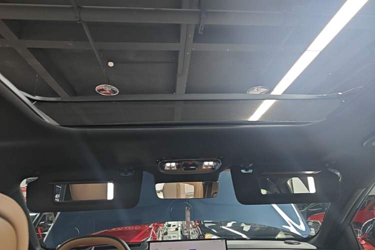 Used Geely Galaxy A7 2025 Model EM-i 150km Starship Edition Headliner