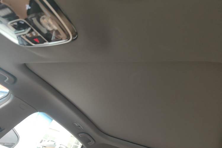Used Geely Galaxy A7 2025 Model EM-i 150km Starship Edition Headliner