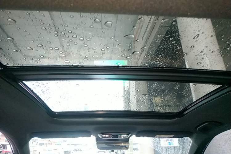 Used Geely Galaxy A7 2025 Model EM-i 150km Starship Edition Headliner