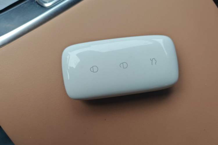 Used Geely Galaxy A7 2025 Model EM-i 150km Starship Edition Interior 1