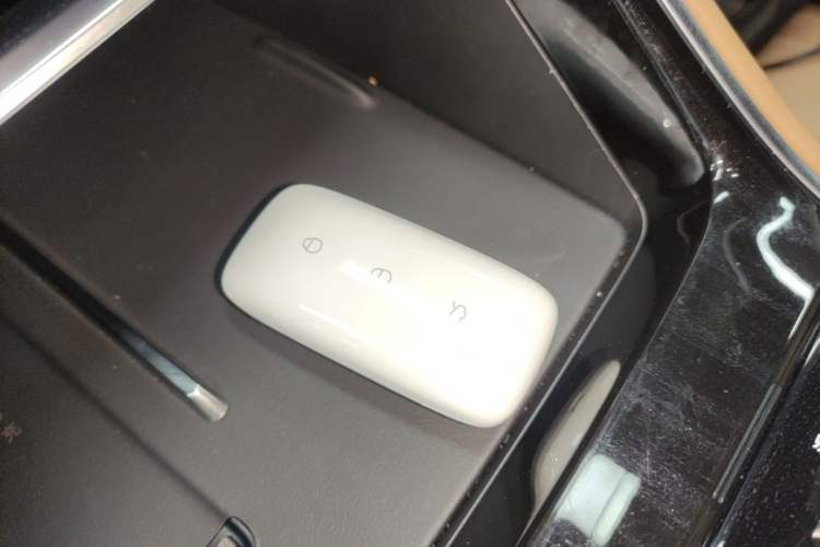 Used Geely Galaxy A7 2025 Model EM-i 150km Starship Edition Interior 1