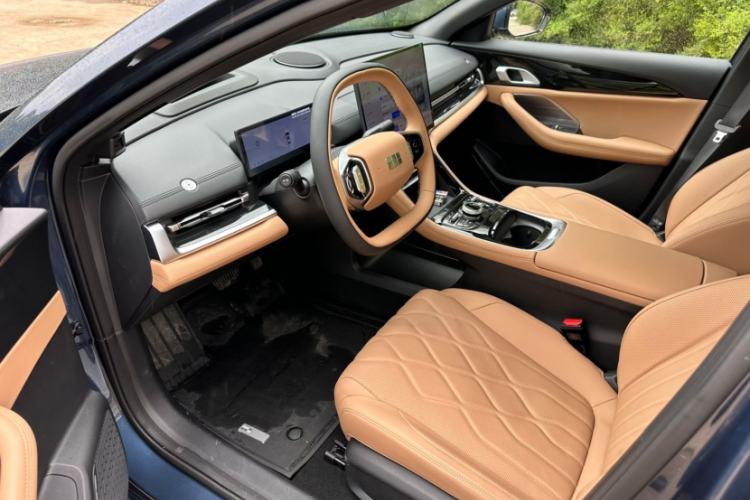 Used Geely Galaxy A7 2025 Model EM-i 150km Exploration+ Edition Interior 2