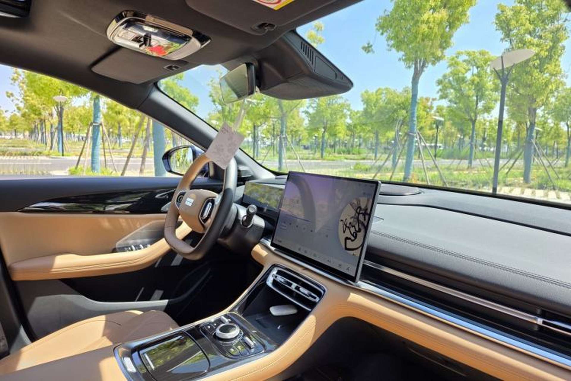 Used Geely Galaxy A7 2025 Model EM-i 150km Starship Edition Interior 5