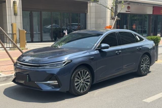 Used Geely Galaxy A7 2025 Model EM-i 150km Starship Edition