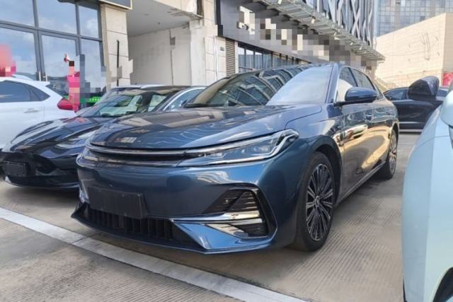 Used Geely Galaxy A7 2025 Model EM-i 150km Starship Edition