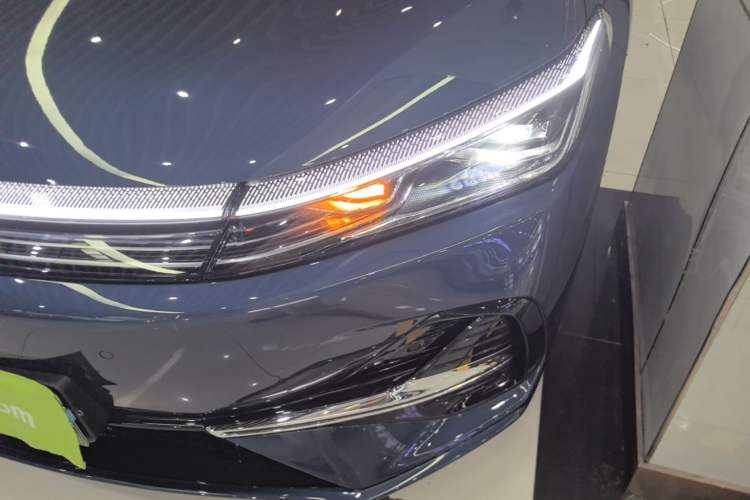 Used Geely Galaxy A7 2025 Model EM-i 150km Starship Edition Left Front Headlight