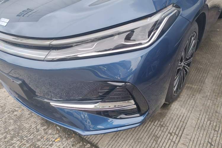 Used Geely Galaxy A7 2025 Model EM-i 150km Starship Edition Left Front Headlight