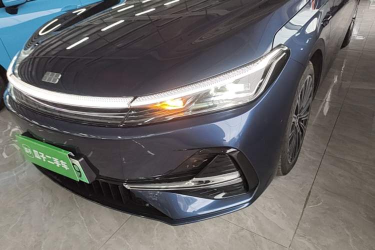 Used Geely Galaxy A7 2025 Model EM-i 150km Starship Edition Left Front Headlight