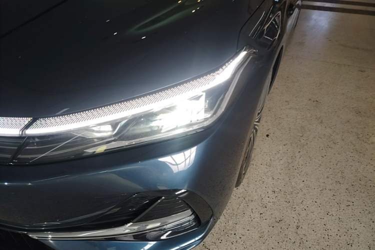 Used Geely Galaxy A7 2025 Model EM-i 150km Starship Edition Left Front Headlight