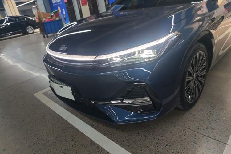 Used Geely Galaxy A7 2025 Model EM-i 150km Starship Edition Left Front Headlight