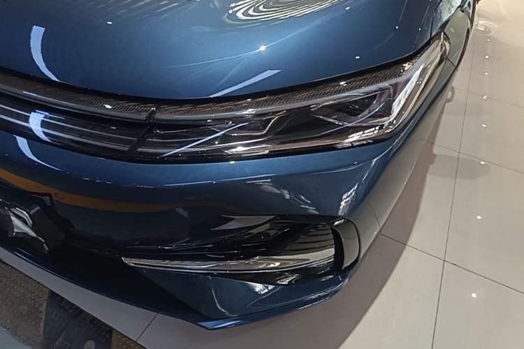 Used Geely Galaxy A7 2025 Model EM-i 150km Starship Edition Left Front Headlight
