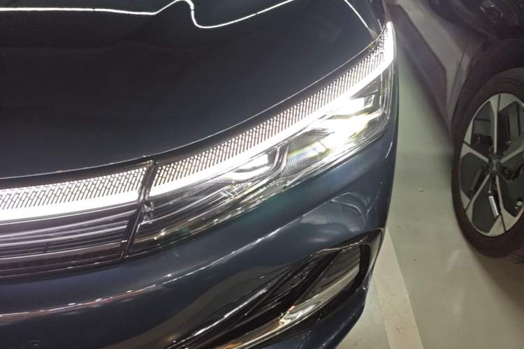 Used Geely Galaxy A7 2025 Model EM-i 150km Exploration+ Edition Left Front Headlight