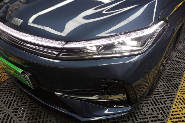Used Geely Galaxy A7 2025 Model EM-i 150km Starship Edition Left Front Headlight