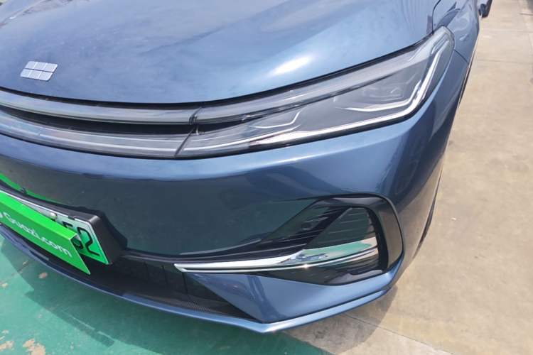 Used Geely Galaxy A7 2025 Model EM-i 150km Starship Edition Left Front Headlight