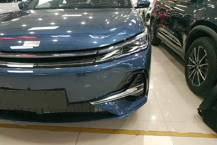 Used Geely Galaxy A7 2025 Model EM-i 150km Exploration+ Edition Left Front Headlight