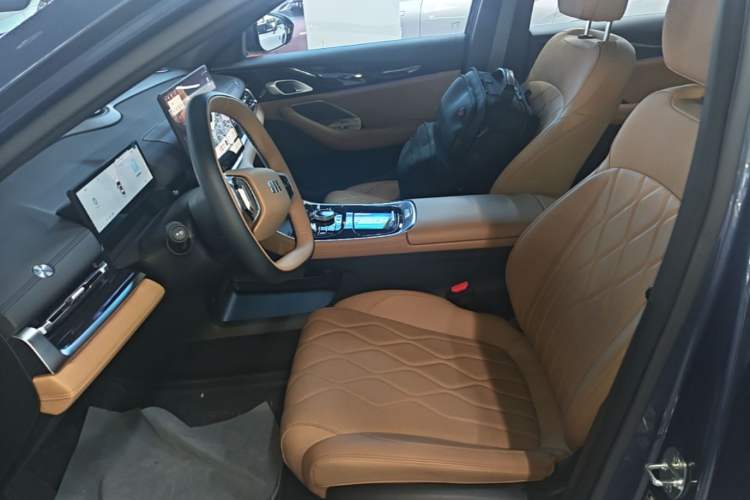 Used Geely Galaxy A7 2025 Model EM-i 150km Starship Edition Left Front Seat