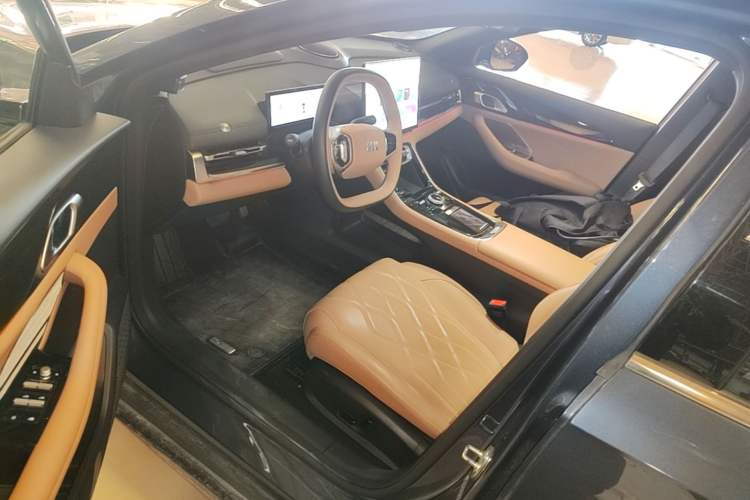 Used Geely Galaxy A7 2025 Model EM-i 150km Starship Edition Left Front Seat