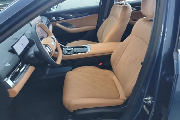 Used Geely Galaxy A7 2025 Model EM-i 150km Starship Edition Left Front Seat
