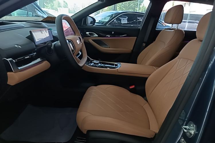 Used Geely Galaxy A7 2025 Model EM-i 150km Starship Edition Left Front Seat