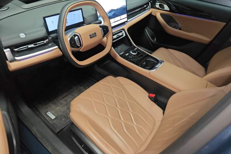 Used Geely Galaxy A7 2025 Model EM-i 150km Starship Edition Left Front Seat