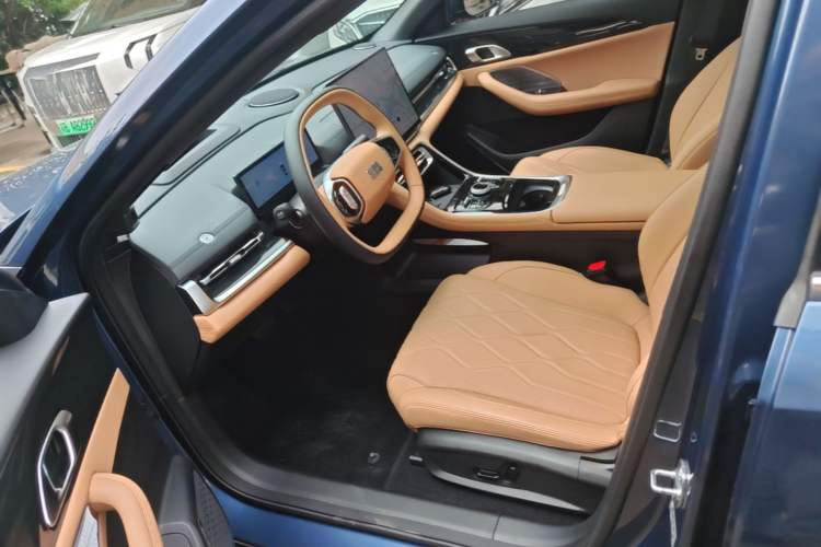 Used Geely Galaxy A7 2025 Model EM-i 150km Starship Edition Left Front Seat