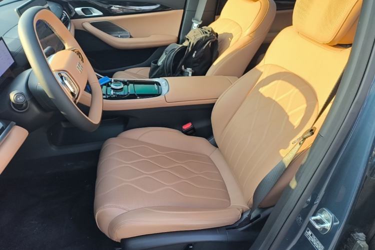 Used Geely Galaxy A7 2025 Model EM-i 150km Starship Edition Left Front Seat
