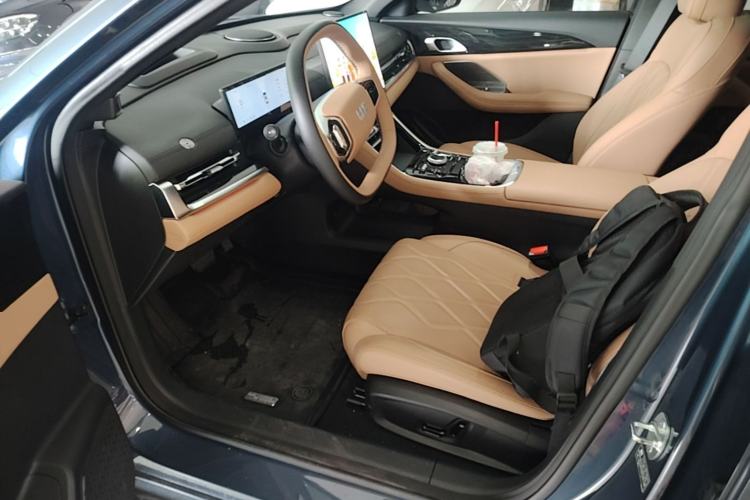 Used Geely Galaxy A7 2025 Model EM-i 150km Starship Edition Left Front Seat