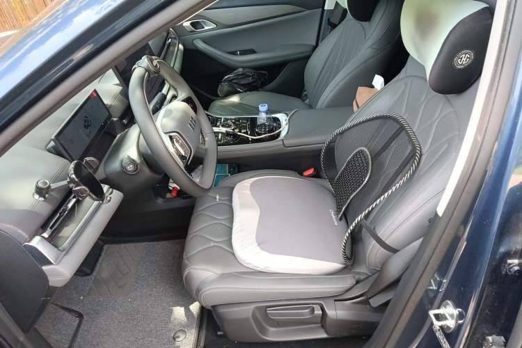 Used Geely Galaxy A7 2025 Model EM-i 70km Luxury Edition Left Front Seat