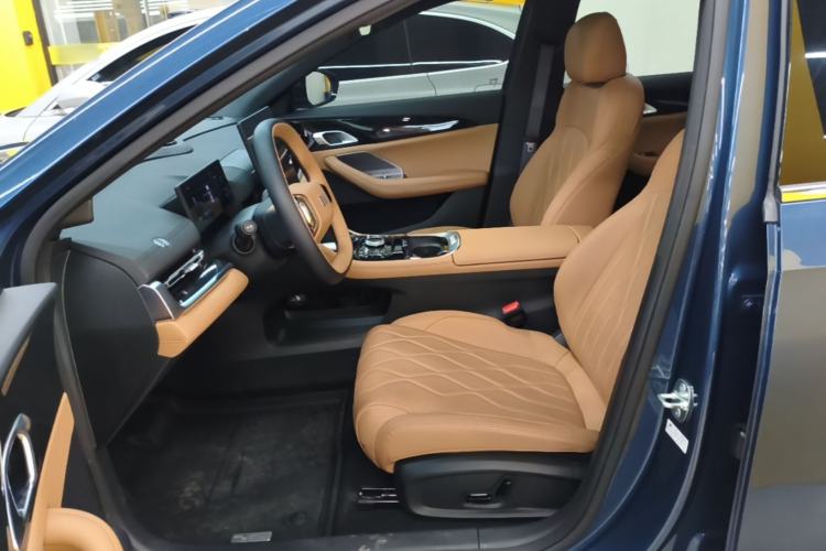 Used Geely Galaxy A7 2025 Model EM-i 150km Starship Edition Left Front Seat