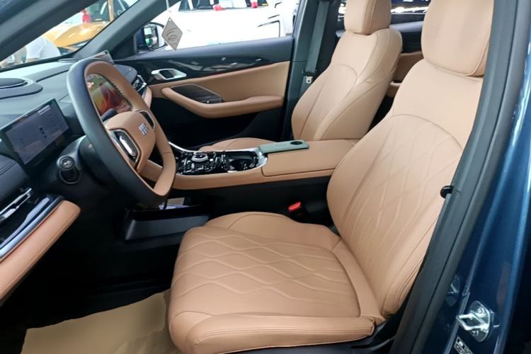 Used Geely Galaxy A7 2025 Model EM-i 150km Starship Edition Left Front Seat
