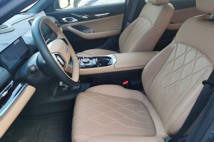 Used Geely Galaxy A7 2025 Model EM-i 150km Starship Edition Left Front Seat
