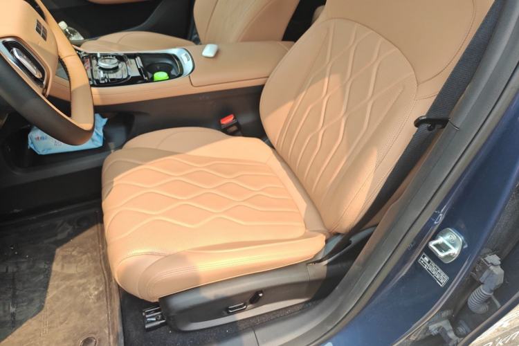 Used Geely Galaxy A7 2025 Model EM-i 150km Starship Edition Left Front Seat