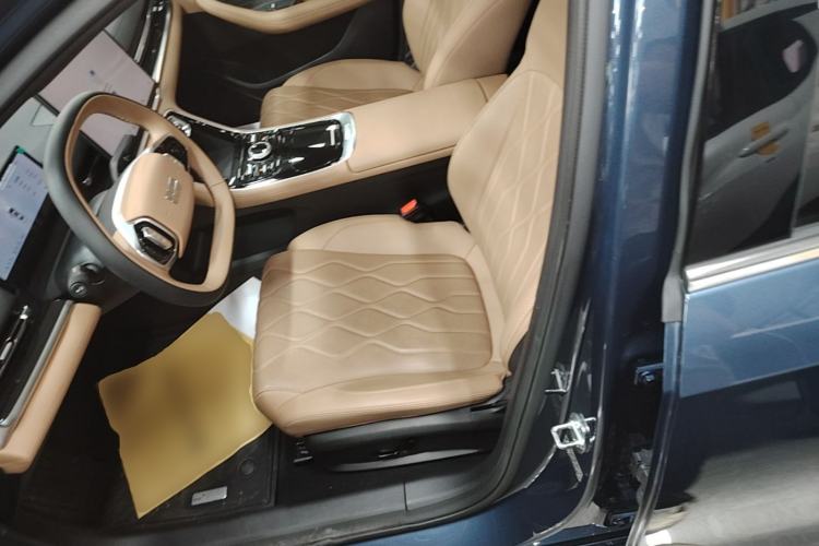 Used Geely Galaxy A7 2025 Model EM-i 150km Starship Edition Left Front Seat
