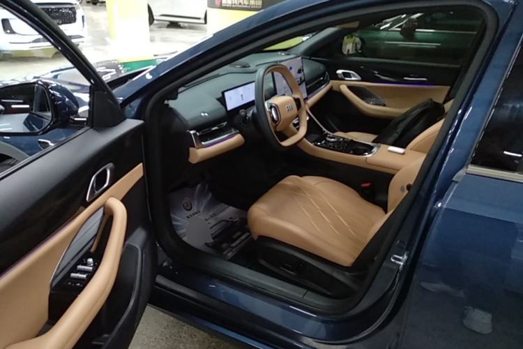 Used Geely Galaxy A7 2025 Model EM-i 150km Starship Edition Left Front Seat