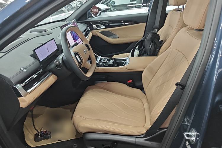 Used Geely Galaxy A7 2025 Model EM-i 150km Starship Edition Left Front Seat