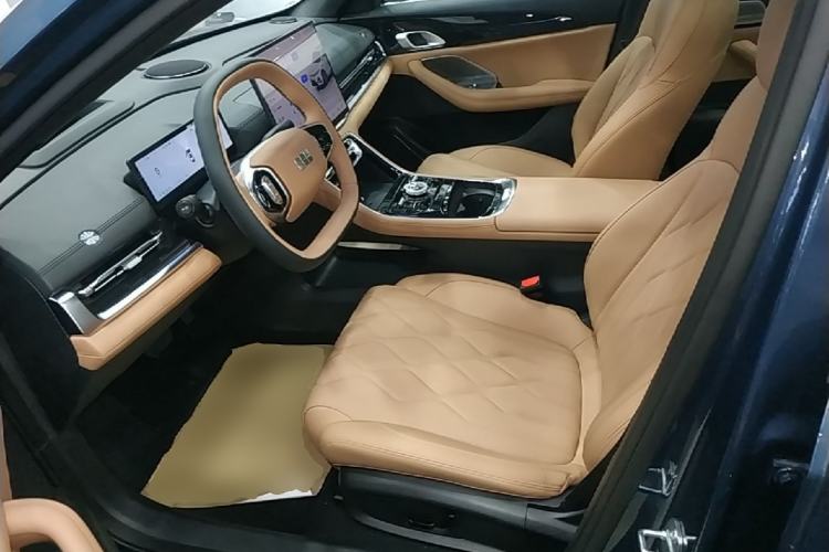 Used Geely Galaxy A7 2025 Model EM-i 150km Exploration+ Edition Left Front Seat