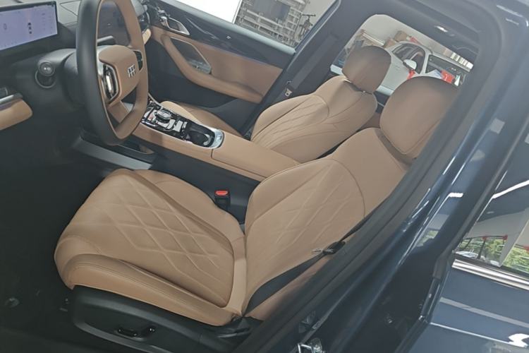 Used Geely Galaxy A7 2025 Model EM-i 150km Starship Edition Left Front Seat
