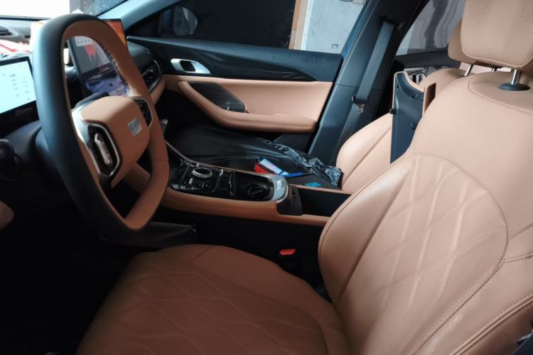 Used Geely Galaxy A7 2025 Model EM-i 150km Exploration+ Edition Left Front Seat