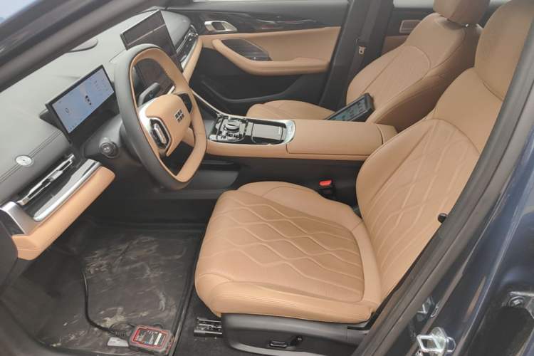 Used Geely Galaxy A7 2025 Model EM-i 150km Starship Edition Left Front Seat