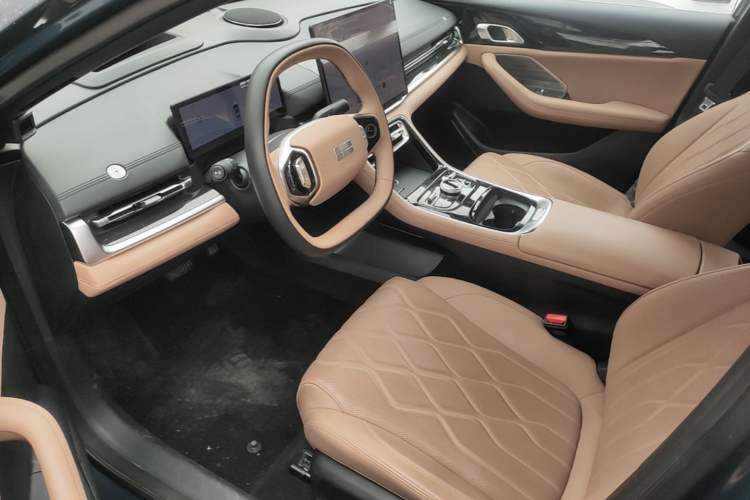 Used Geely Galaxy A7 2025 Model EM-i 150km Starship Edition Left Front Seat